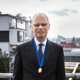 On the proposal of the Scientific Board of the Faculty, VŠE Awarded Honorary Doctorate to Prof. Jean Tirole – Nobel Prize winner